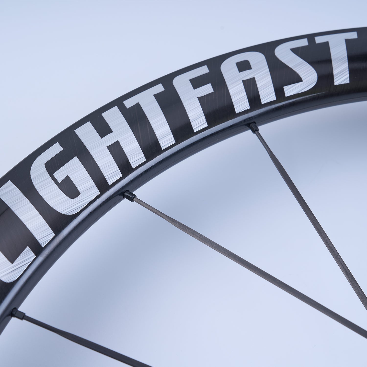 Lightfast カーボンホイールセット 超軽量カーボンスポークホイールセット-CSB ディスクブレーキ