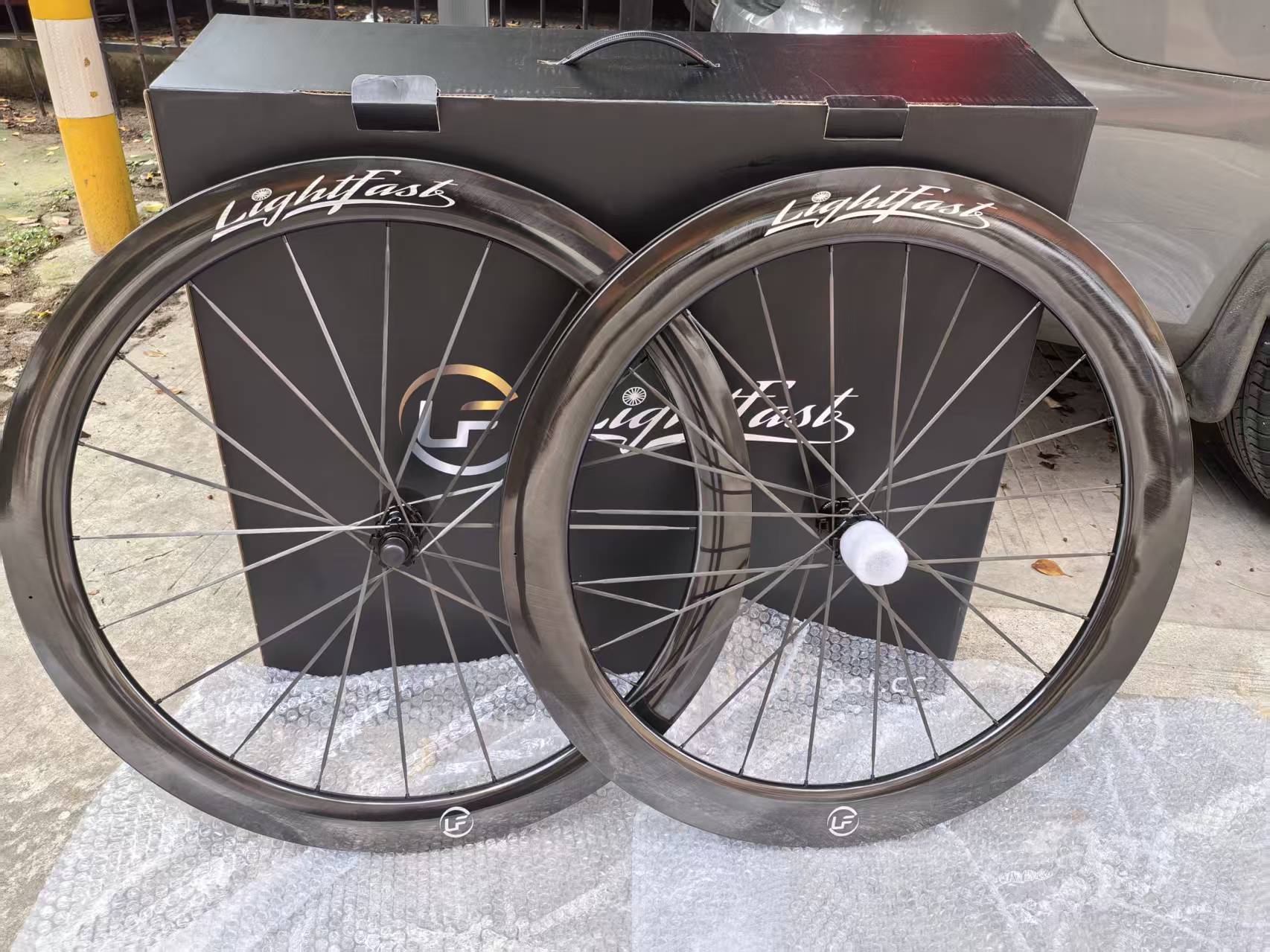 超軽量カーボンスポークホイールセット-CSB ディスクブレーキ